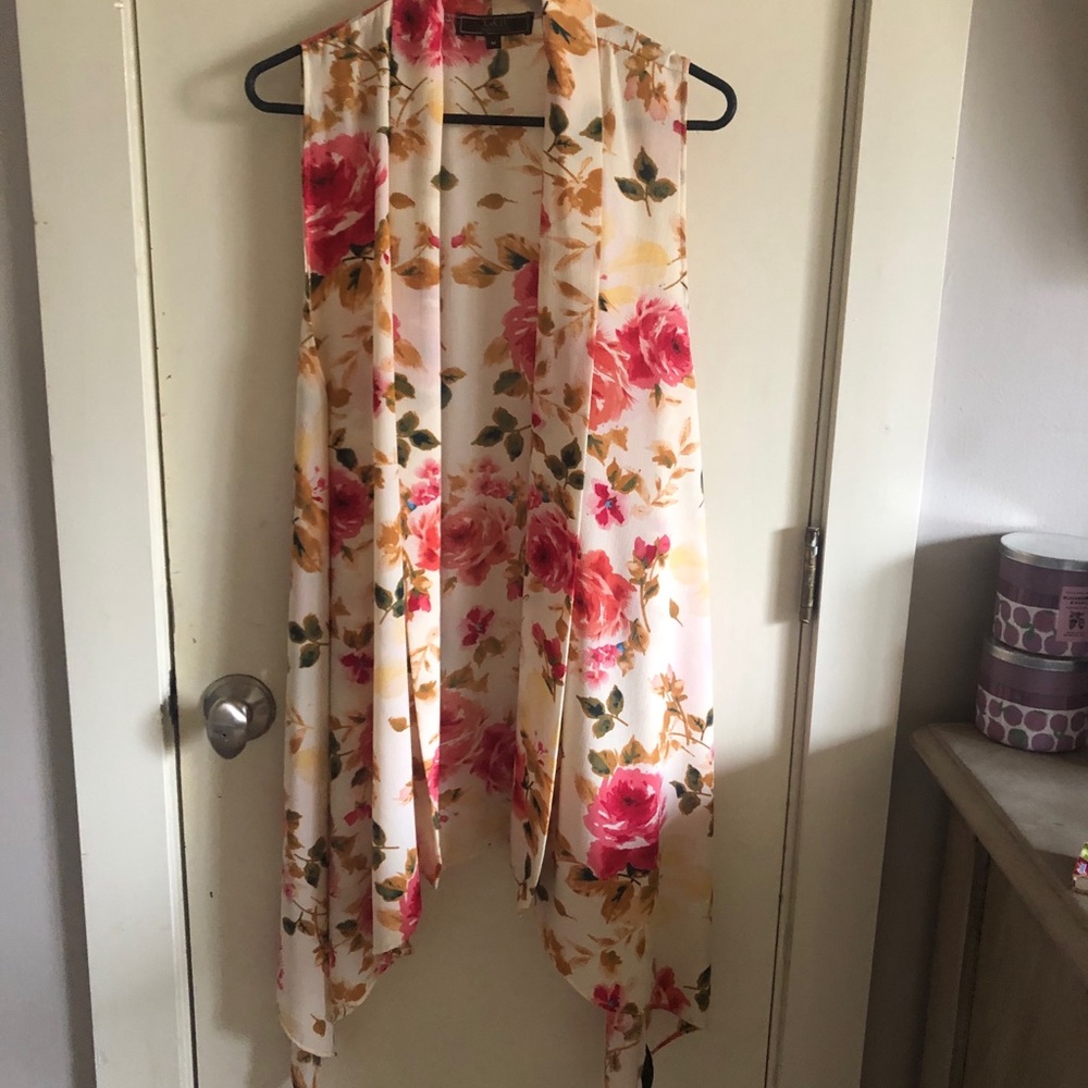 Floral Lightweight Sleeveless Draped Cardigan Vest